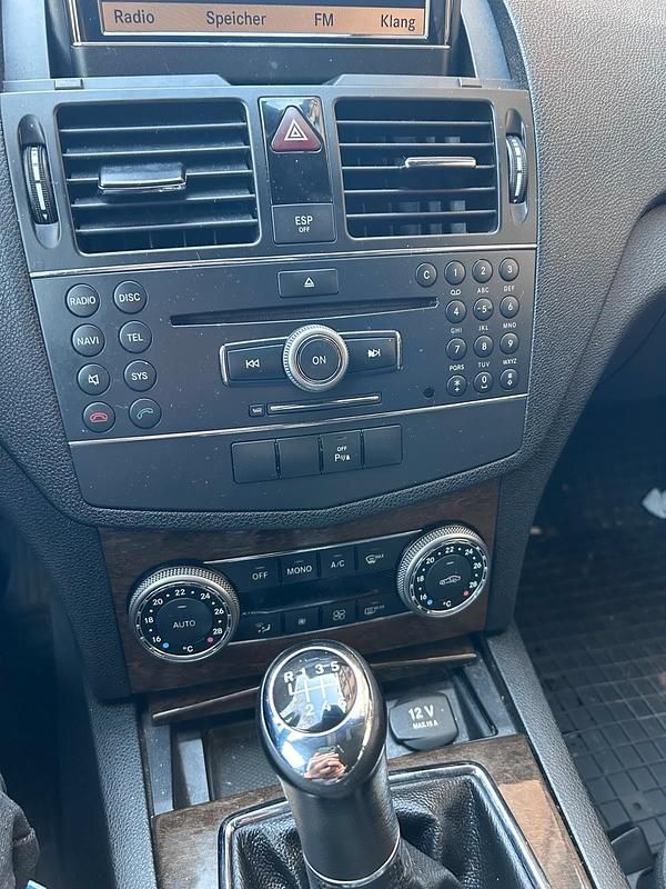 Second-hand Mercedes C220 170 CP (125 kW) 2007 Gri Break