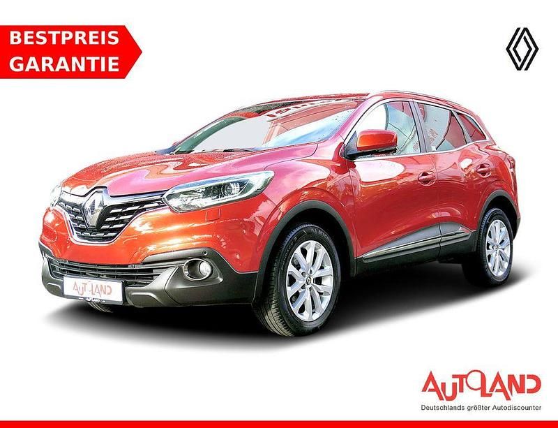 Rot Gebraucht 2018 Renault Kadjar Collection SUV | 15.950 € (Etwas zu teuer) - Bild 1/4