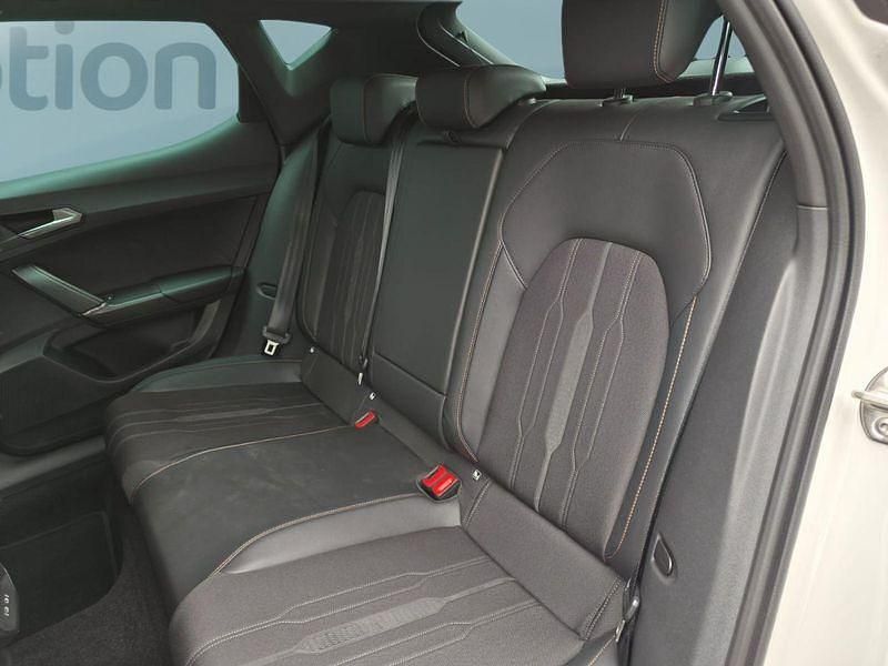 Gebraucht Cupra Leon 245 PS (180 kW) 2023 Weiß Kleinwagen