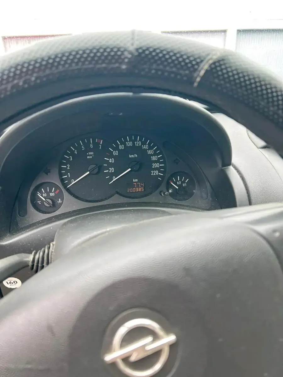 Gebraucht Opel Corsa 65 PS (47 kW) 2001 Blau Kleinwagen
