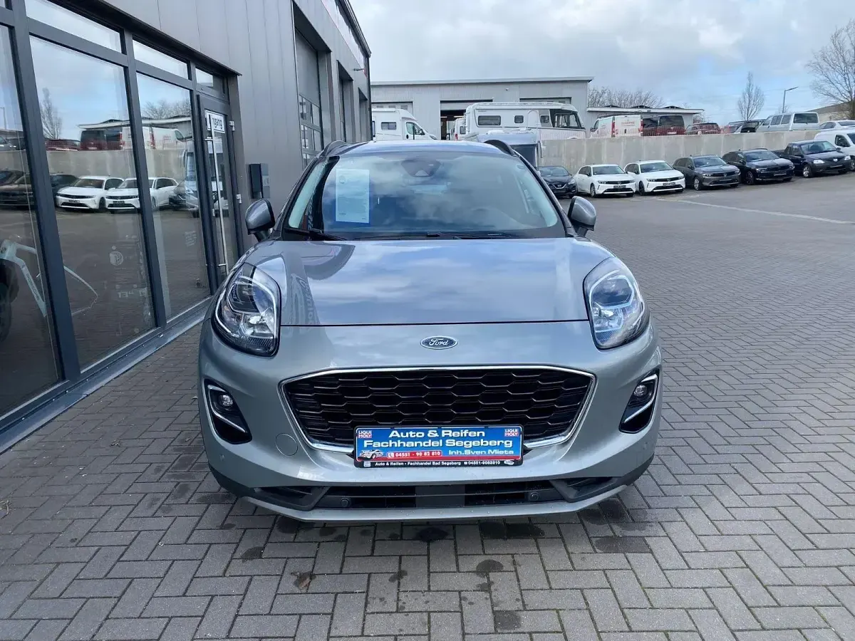Second-hand Ford Puma Titanium 125 CP (91 kW) 2022 Argintiu SUV