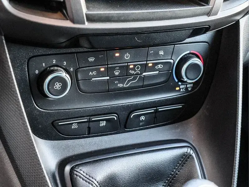 Gebraucht Ford Transit Connect 101 PS (74 kW) 2022 Schwarz Van / Kleinbus