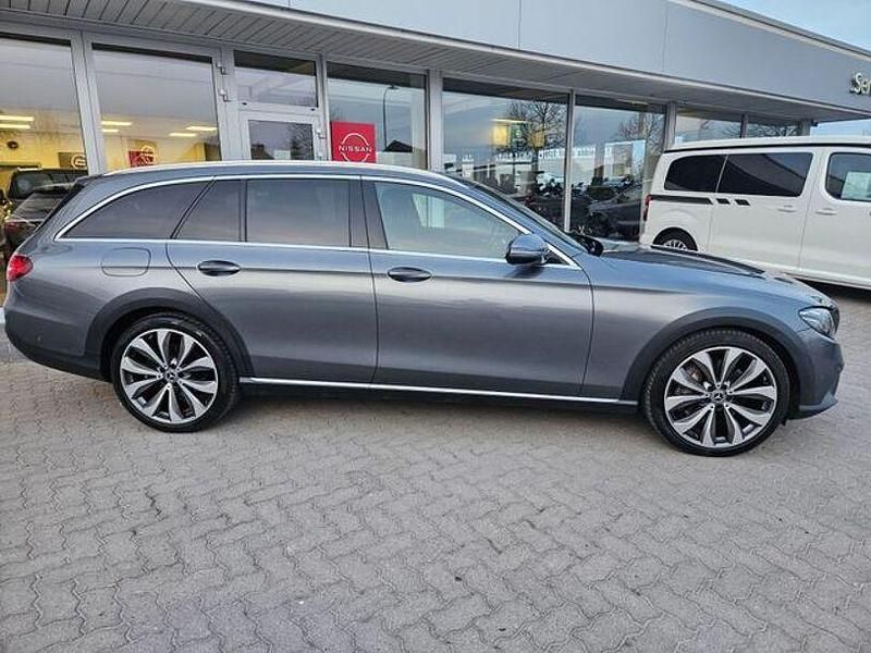 Gebraucht Mercedes E400 340 PS (250 kW) 2019 Silber Kombi