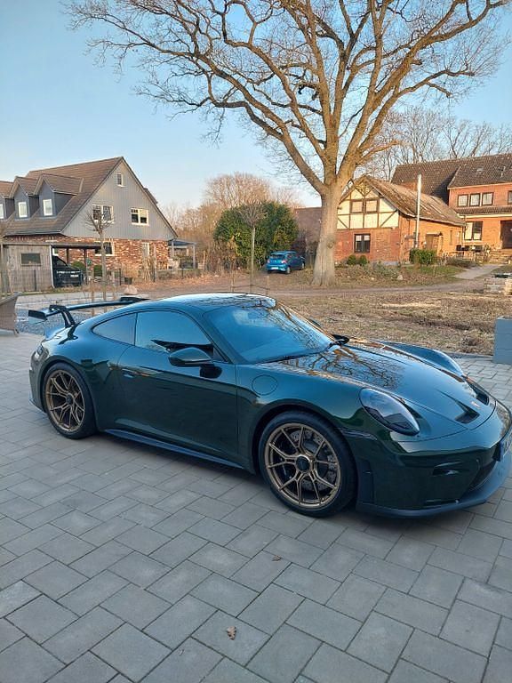 Neu Porsche 992 510 PS (375 kW) 2026 Grün