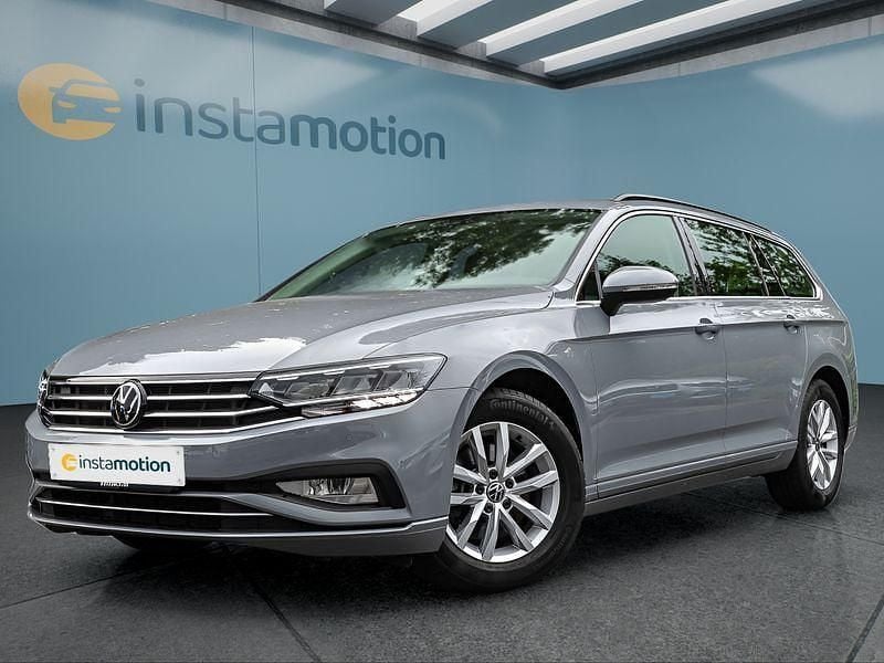 Grau Gebraucht 2023 VW Passat Kombi | 26.949 € (Fairer Preis) - Bild 1/4