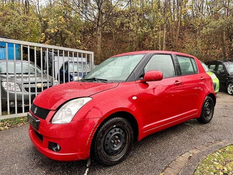Gebraucht Suzuki Swift Club 92 PS (67 kW) 2006 Rot Kleinwagen