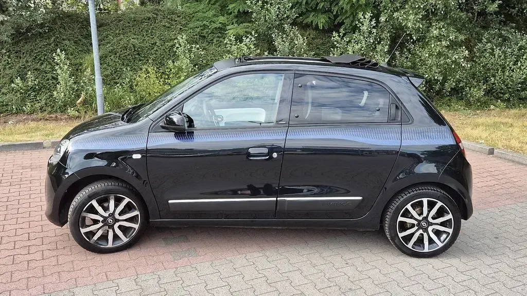Gebraucht Renault Twingo Cosmic 90 PS (66 kW) 2016 Schwarz Kleinwagen