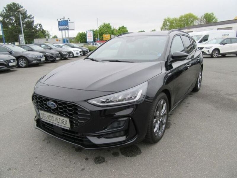 Schwarz Gebraucht 2024 Ford Focus ST-Line Kombi | 23.999 € (Superpreis) - Bild 1/4