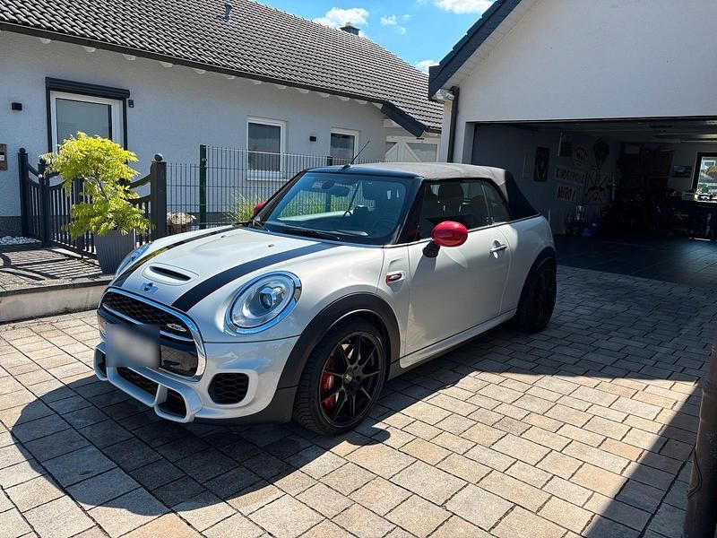 Gebraucht Mini John Cooper Works Cabriolet 231 PS (169 kW) 2016 Andere farben Cabrio