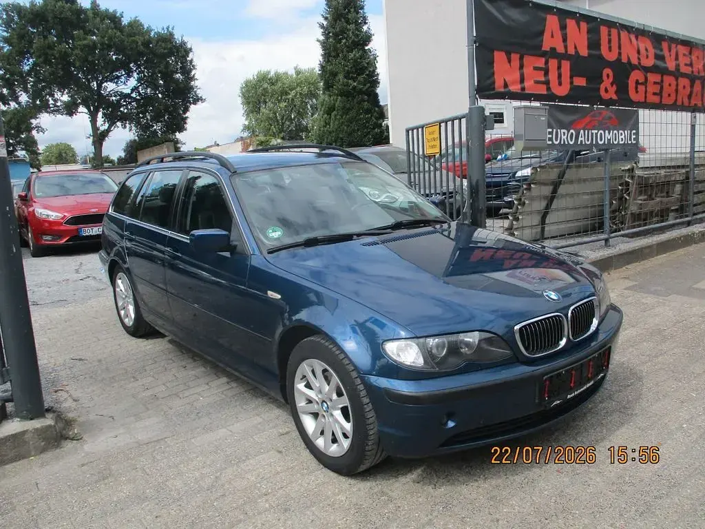 Gebraucht BMW 318 Sport Line 143 PS (105 kW) 2005 Blau Kombi