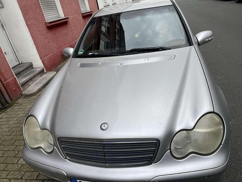 Gebraucht 2003 Mercedes C180 Classic Limousine | 3.400 € (Fairer Preis) - Bild 1/4
