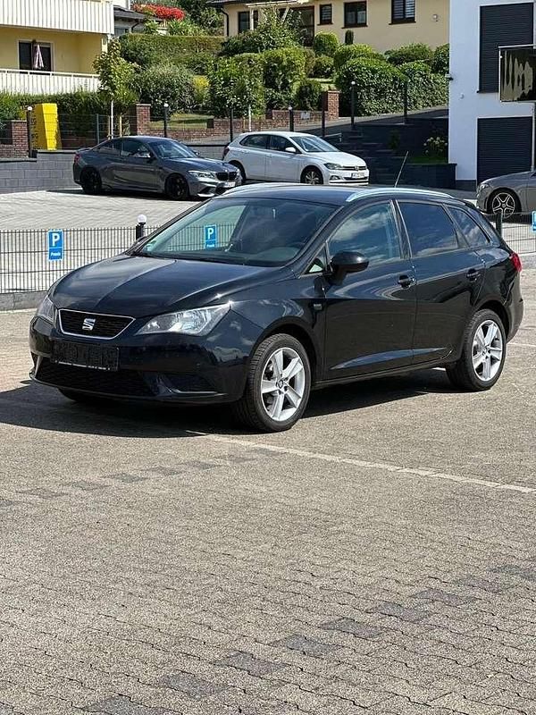 Schwarz Gebraucht 2014 Seat Ibiza ST Style Kombi | 6.390 € (Fairer Preis) - Bild 1/4