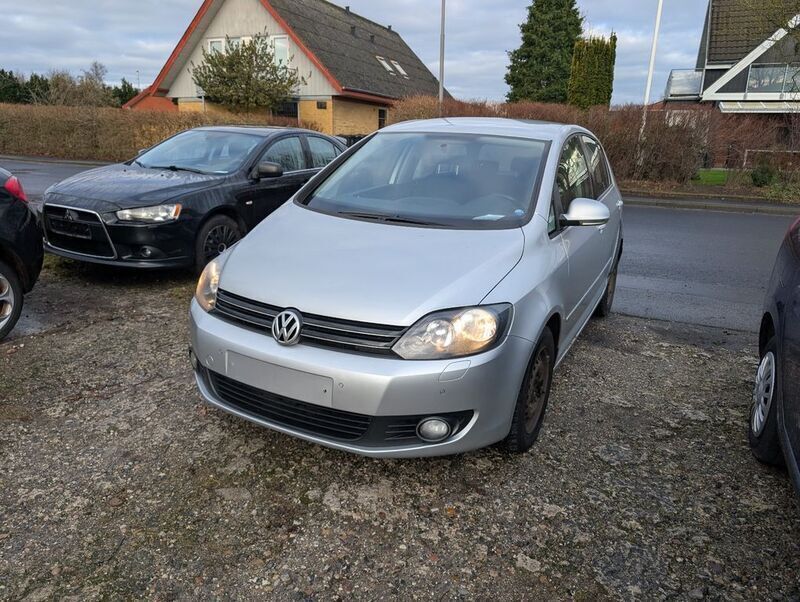 Grau Gebraucht 2011 VW Golf Plus Match Van / Kleinbus | 1.950 € (Guter Preis) - Bild 1/4