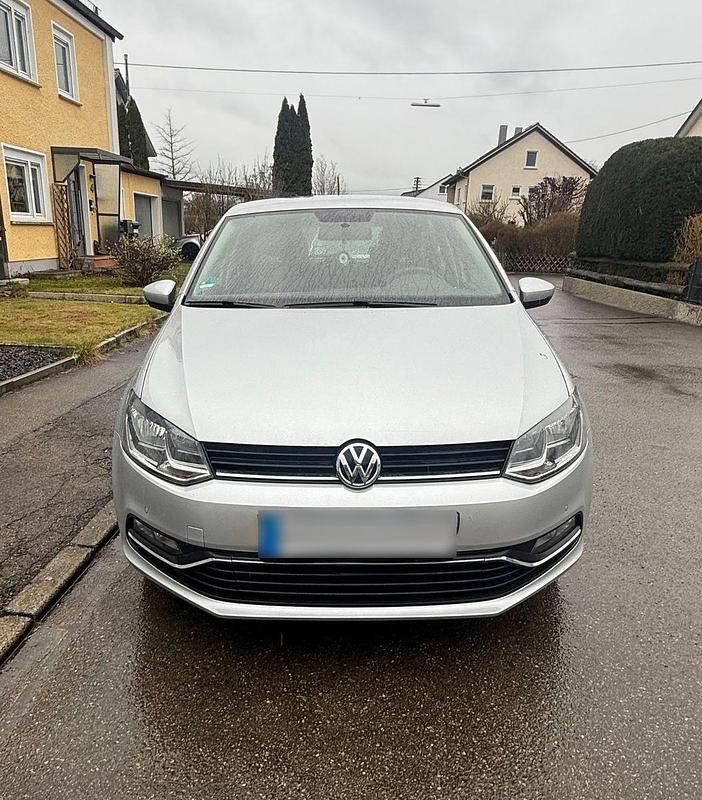 Gebraucht VW Polo Comfortline 75 PS (55 kW) 2017 Silber Limousine