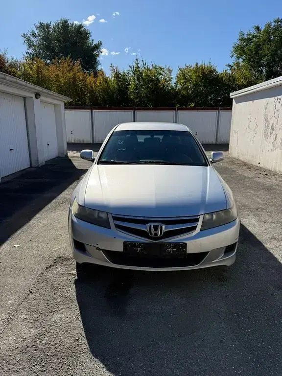 Gebraucht Honda Accord Comfort 155 PS (114 kW) 2007 Silber Kombi