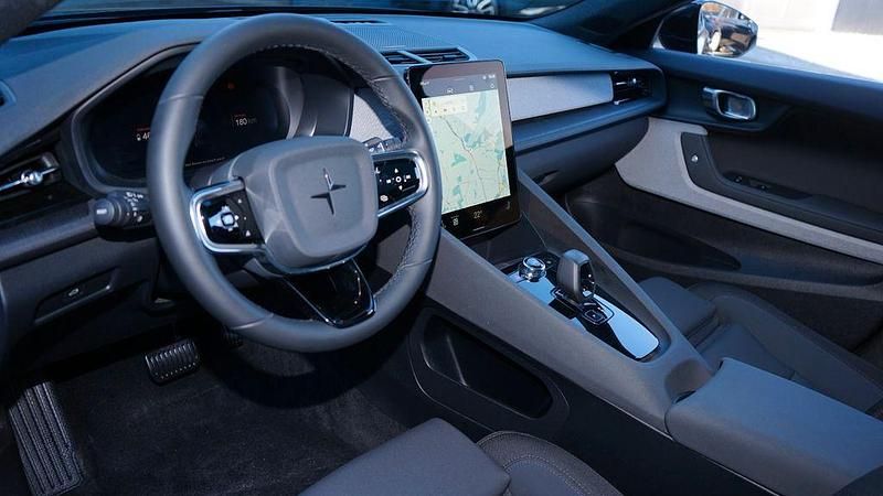 Gebraucht Polestar 2 Performance 350 kW (476 PS) 2022 Space black Kleinwagen