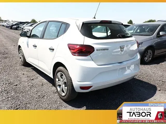 Gebraucht Dacia Sandero Essentiel 101 PS (74 kW) 2022 Weiss Kleinwagen