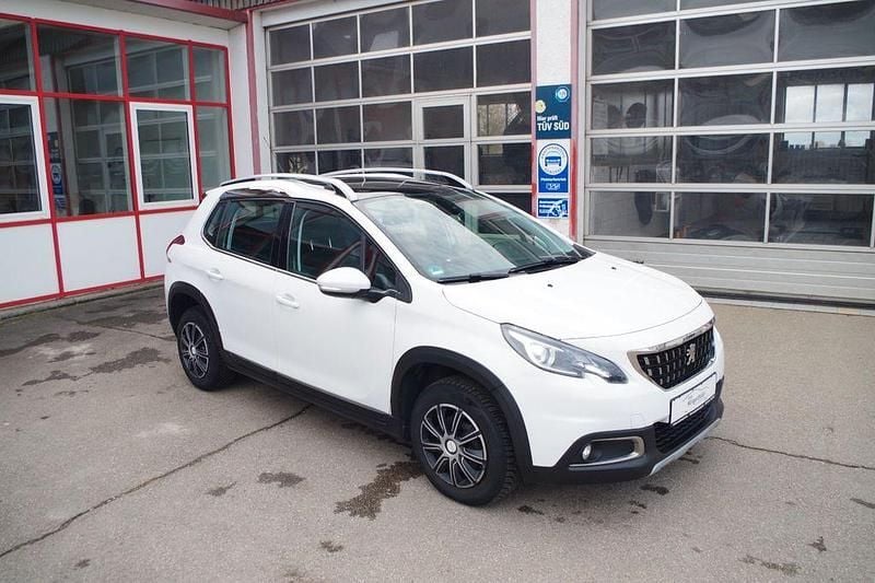 Gebraucht Peugeot 2008 Allure 120 PS (88 kW) 2016 Weiß SUV