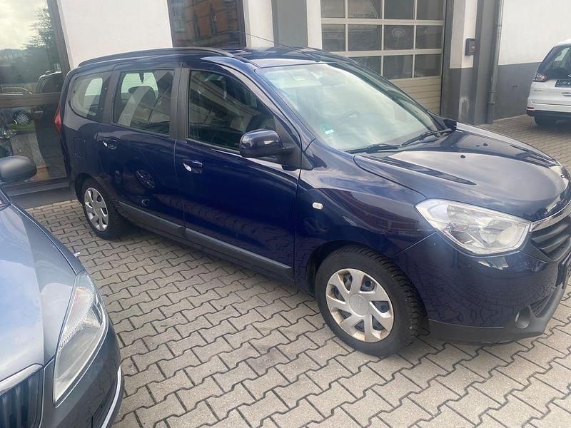 Gebraucht Dacia Lodgy Lauréate 116 PS (85 kW) 2015 Blau Van / Kleinbus