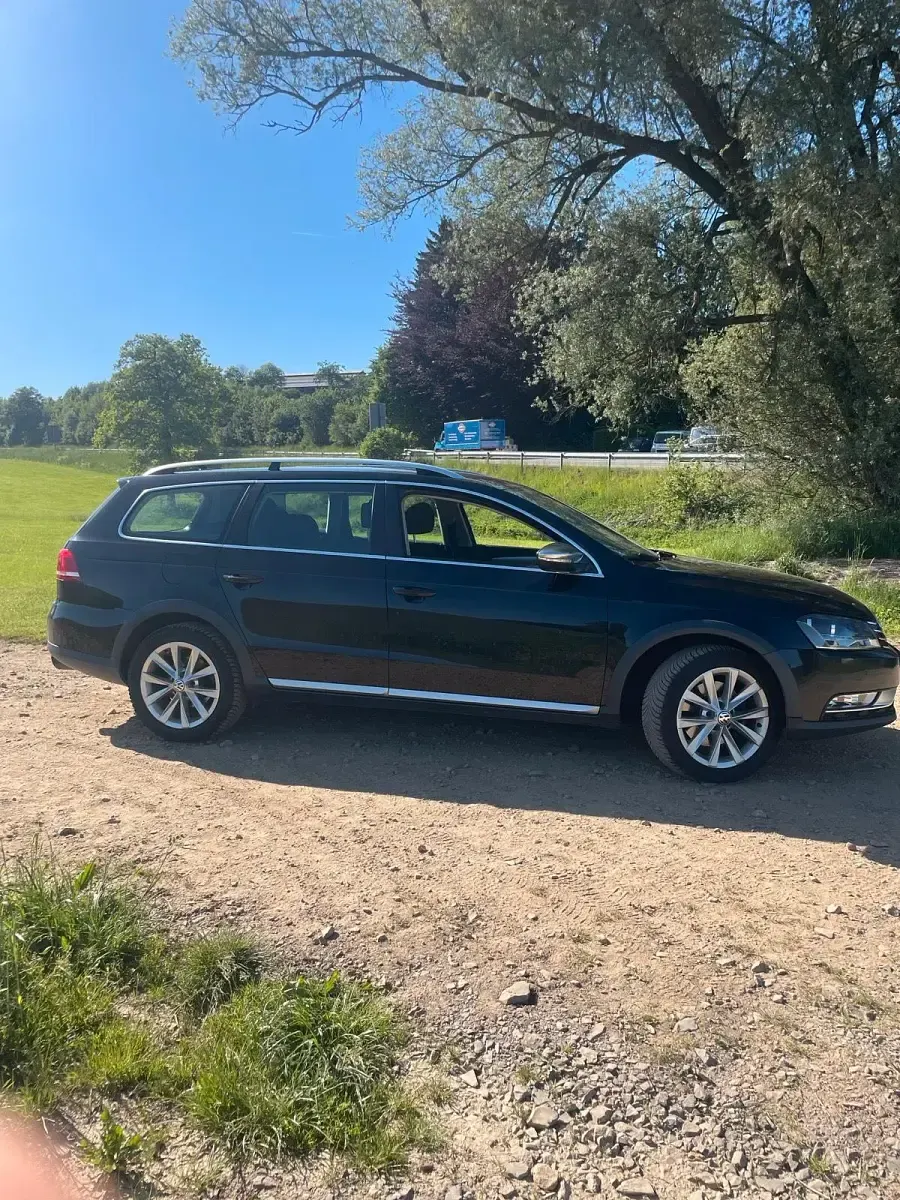 Używany VW Passat Alltrack 170 KM (125 kW) 2013 Czarny Kombi
