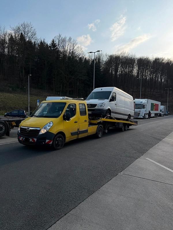 Gebraucht Opel Movano 170 PS (125 kW) 2016 Gelb Van / Kleinbus