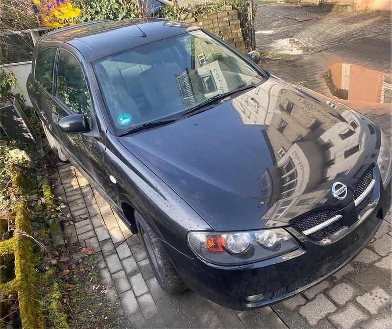 Gebraucht Nissan Almera 98 PS (72 kW) 2006 Schwarz Kleinwagen
