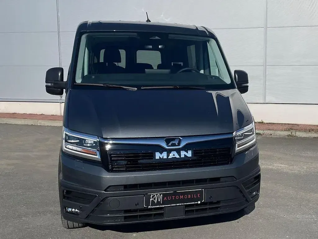 Neu MAN TGE 177 PS (130 kW) 2026 Indiumgrau metallic Van