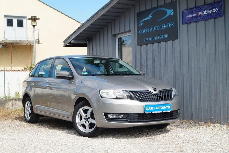 Gebraucht Skoda Rapid Active 95 PS (69 kW) 2018 Beige Kleinwagen