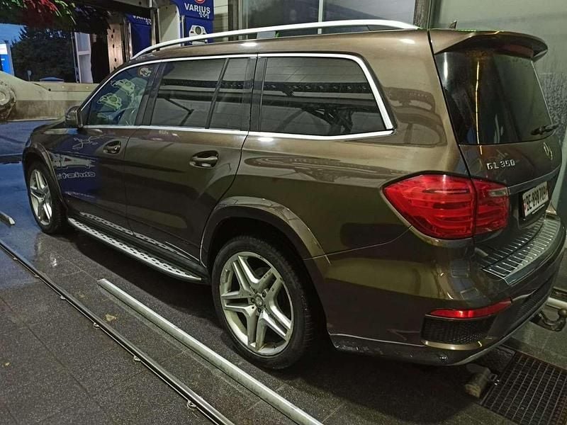 Gebraucht Mercedes GL350 258 PS (189 kW) 2013 SUV