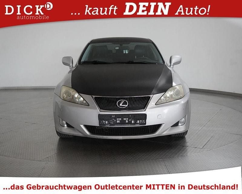 Gebraucht Lexus IS220d 177 PS (130 kW) 2008 Silber Limousine