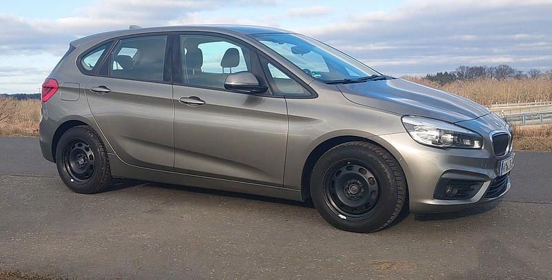 Gebraucht BMW 220 192 PS (141 kW) 2015 Gold Kombi