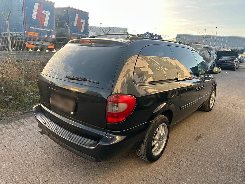 Gebraucht Chrysler Grand Voyager 150 PS (110 kW) 2005 Schwarz Van / Kleinbus