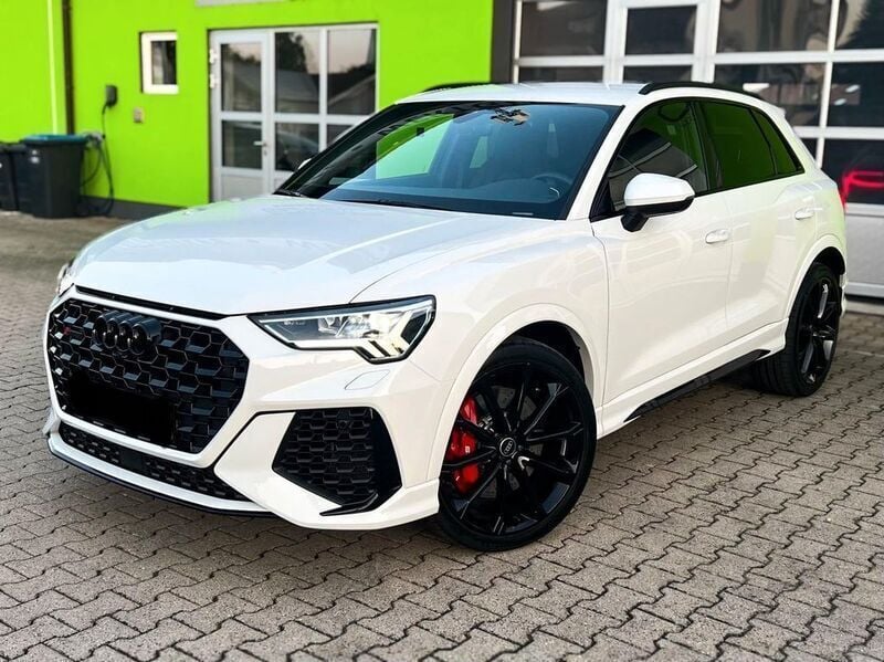 Weiß Gebraucht 2024 Audi RS Q3 Ambiente SUV | 63.490 € (Fairer Preis) - Bild 1/4