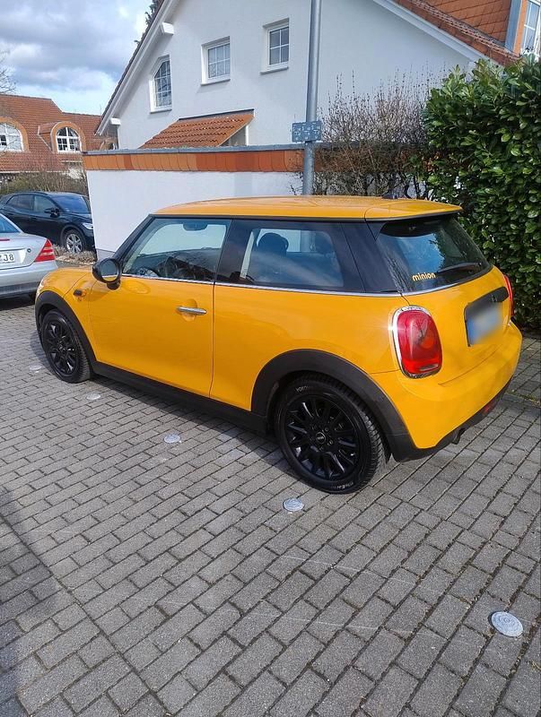 Gebraucht Mini ONE 102 PS (75 kW) 2015 Orange Kleinwagen