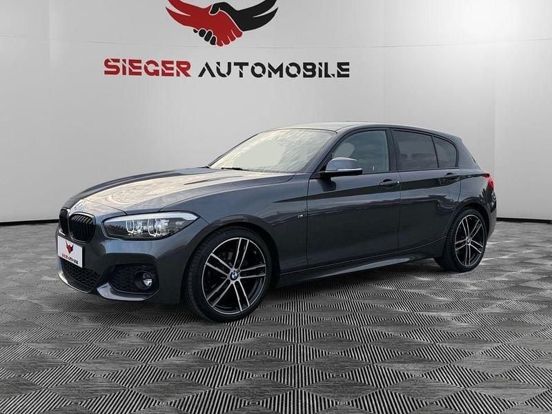 Grau Gebraucht 2018 BMW 118 Shadowline Kleinwagen | 15.990 € (Guter Preis) - Bild 1/4