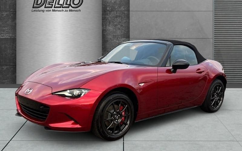 Soul red crystal Neu 2025 Mazda MX5 Homura-Line Cabrio | 30.990 € - Bild 1/4