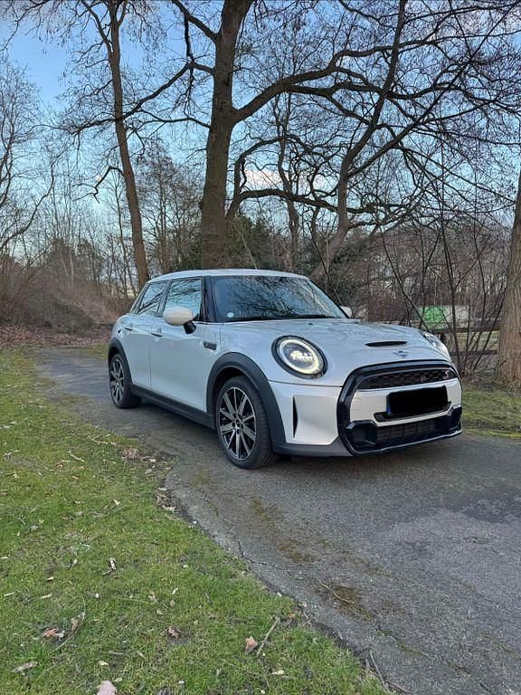 Gebraucht Mini Cooper S 178 PS (130 kW) 2023 Weiß Kleinwagen