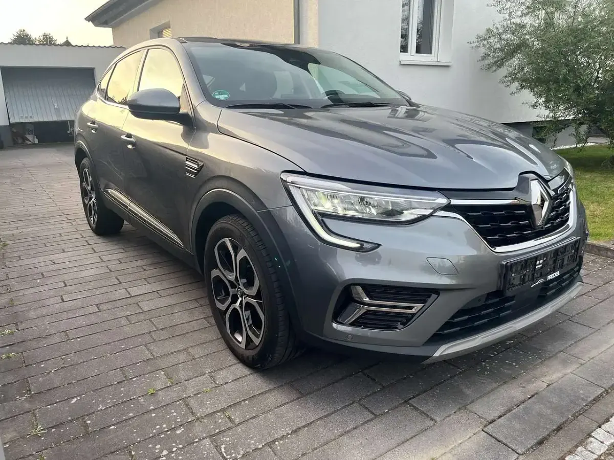 Gebraucht Renault Arkana Techno 140 PS (102 kW) 2023 Gray m SUV