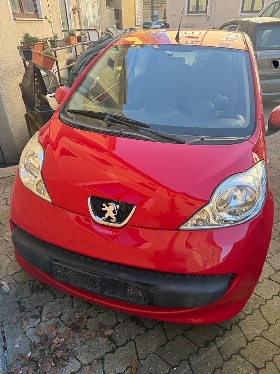 Gebraucht Peugeot 107 Filou 68 PS (50 kW) 2006 Rot Kleinwagen