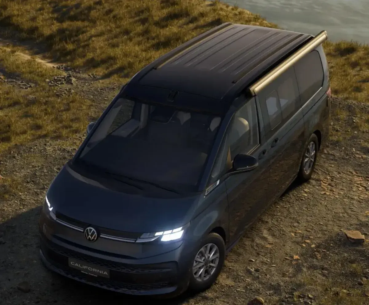Neu VW California California 150 PS (110 kW) 2026 Starlight blue metallic deep bla Van