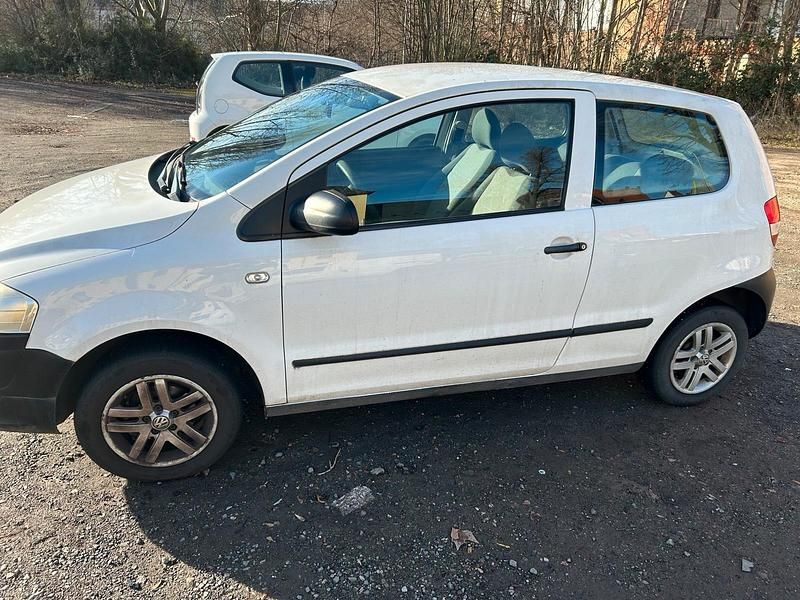 Gebraucht VW Fox 55 PS (40 kW) 2007 Weiß Kleinwagen