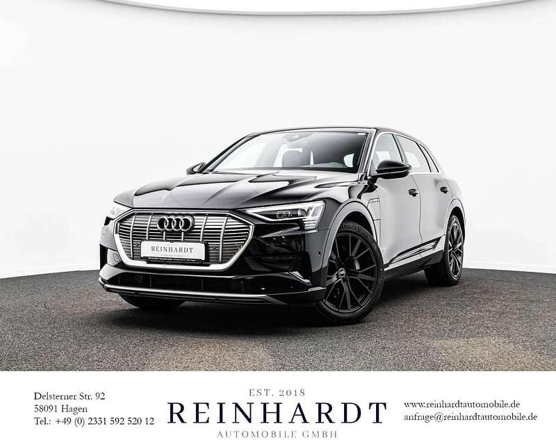 Gebraucht Audi e-tron Advanced 230 kW (313 PS) 2022 Brillantschwarz SUV