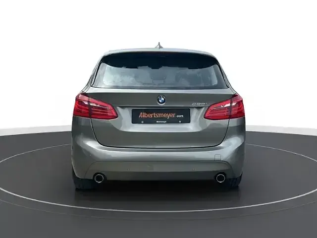 Gebraucht BMW 220 141 PS (103 kW) 2015 Silber Kombi