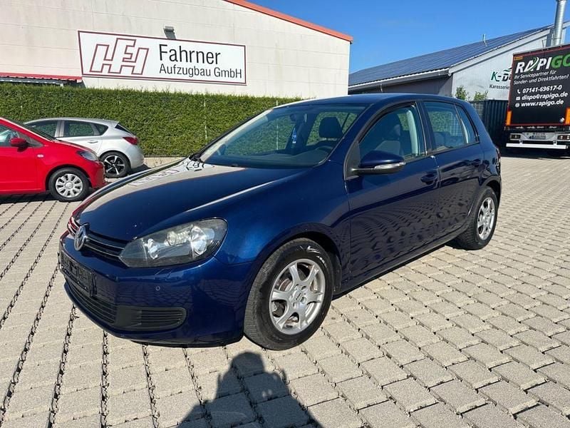 Blau Gebraucht 2009 VW Golf VI Comfortline Limousine | 3.450 € (Fairer Preis) - Bild 1/4