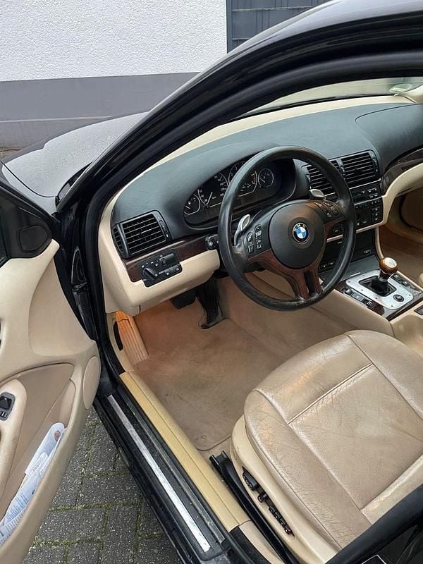 Usata BMW 330 231 CV (169 kW) 2002 Nero Berlina