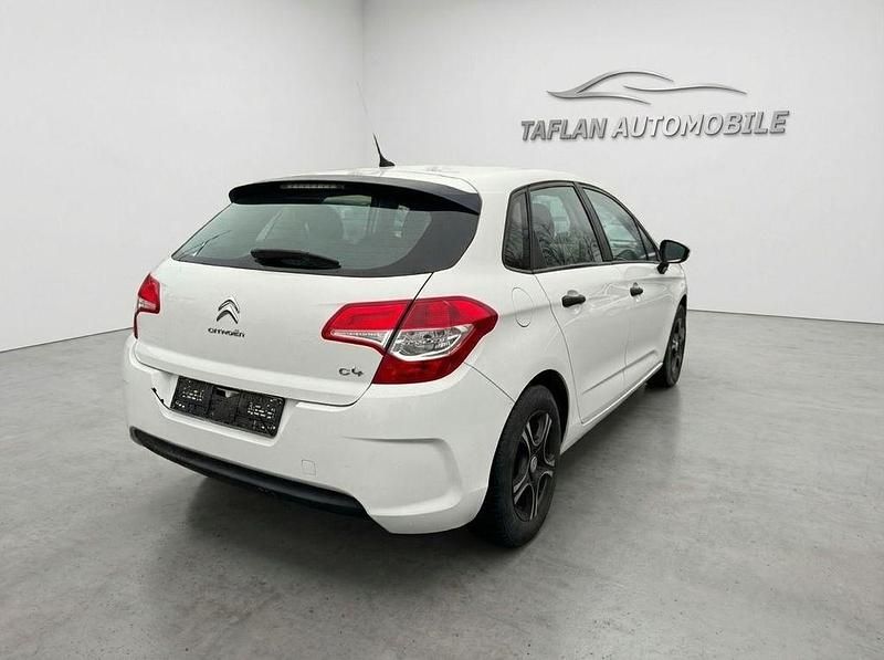 Gebraucht Citroën C4 Attraction 92 PS (67 kW) 2011 Limousine