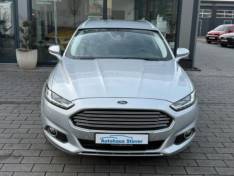 Gebraucht Ford Mondeo Titanium 179 PS (131 kW) 2016 Silber Kombi
