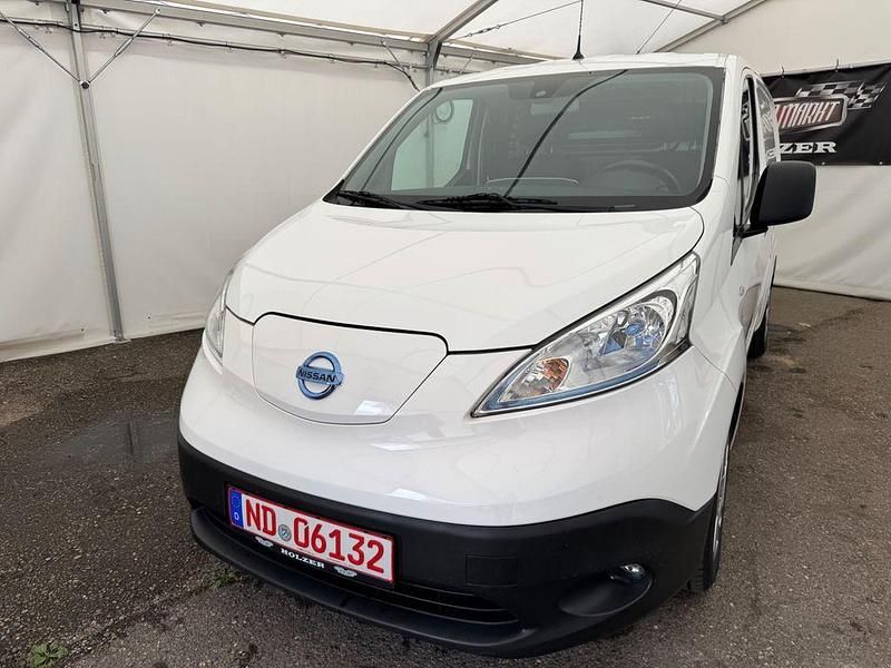 Weiß Gebraucht 2020 Nissan e-NV200 Van | 12.400 € (Superpreis) - Bild 1/4