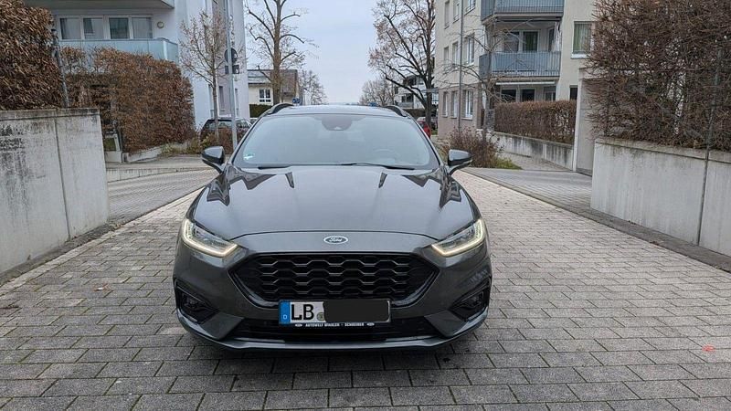 Gebraucht Ford Mondeo ST-Line 190 PS (139 kW) 2020 Grau Kombi