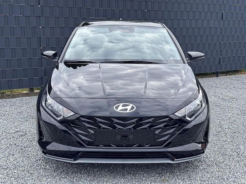 Neu Hyundai i20 90 PS (66 kW) 2026 Phantom black Kleinwagen